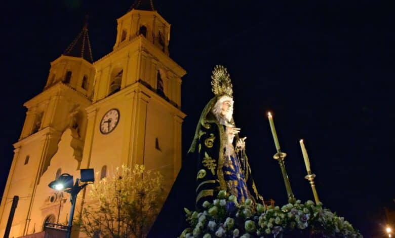 1681569792 Orgiva en Granada Espana celebra el Viernes Santo y lanza