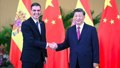 El primer ministro espanol utiliza su viaje a China para