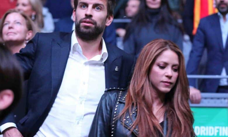 Shakira critica el trato mediatico a los ninos en Barcelona