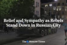 Alivio simpatia mientras los rebeldes de la ciudad rusa sofocan
