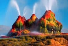 Flight Geyser, un espectáculo de arcoíris en el desierto de Nevada