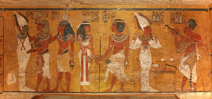 representación de tutankamón