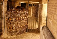 33 fotos dentro de las tumbas más extrañas del mundo