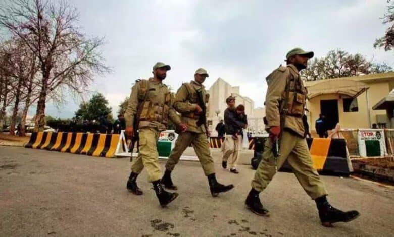 El ejército dice que militantes atacan una base de la fuerza aérea en el centro de Pakistán 1 pakistan militant