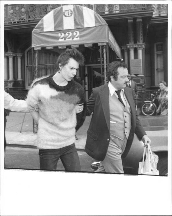 Sid Vicious arrestado