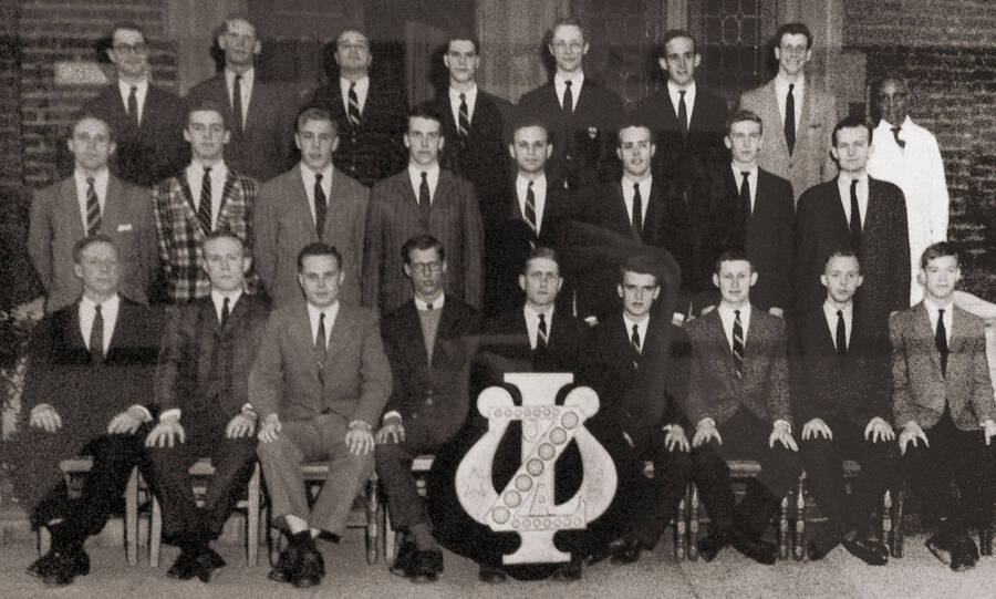 john dupont en la universidad
