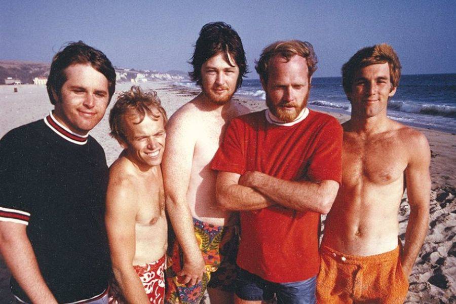 Conexión entre Charles Manson y los Beach Boys