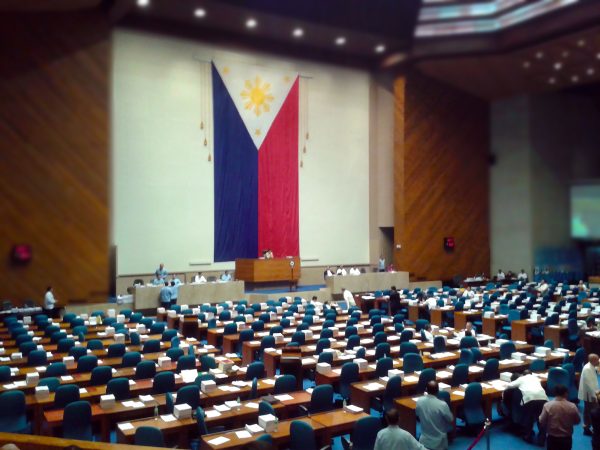 Activistas presentan un segundo cargo de impeachment contra el vicepresidente de Filipinas - 1 Activists File Second Impeachment Complaint Against Philippine Vice President