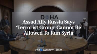 Rusia, aliada de Assad, dice que no se puede permitir que "grupos terroristas" gobiernen Siria 1 Rusia aliada de Assad dice que no se puede permitir