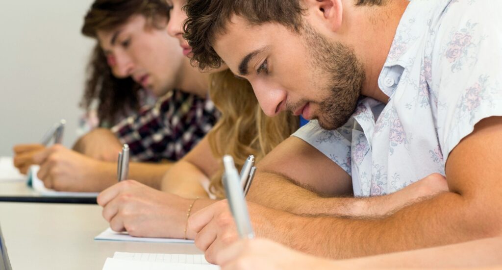 cursos subvencionados de inglés en Cataluña