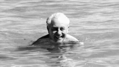 El líder australiano Harold Holt desaparece mientras nadaba