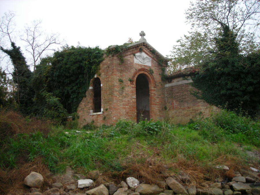 Isla Poveglia hoy
