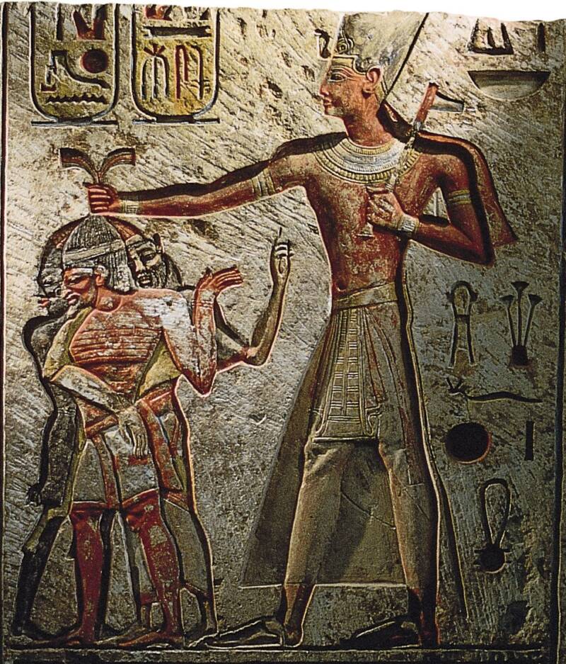 Ramsés II y sus enemigos