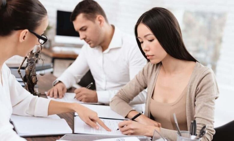 Abogado divorcio express Madrid: guía completa para tramitar un divorcio rápido y de mutuo acuerdo 1 Abogado divorcio express Madrid chica china