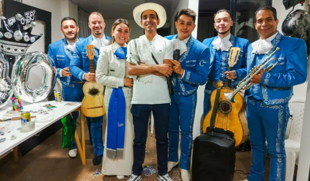 serenatas y celebraciones personalizadas en Bogotá