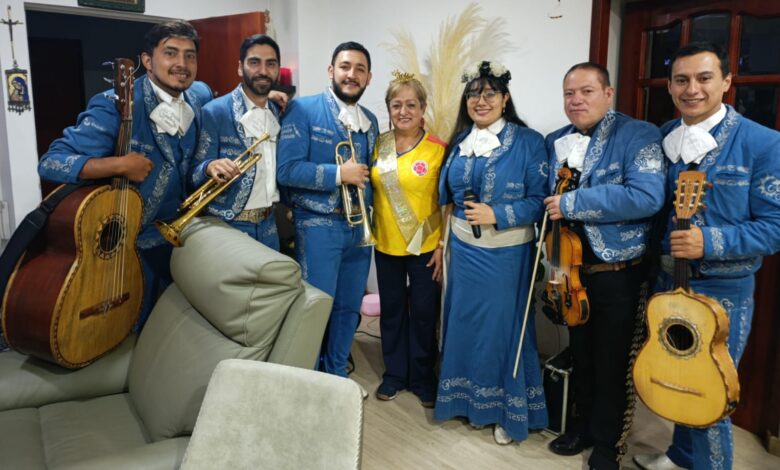 serenatas y celebraciones personalizadas en Bogotá vieja