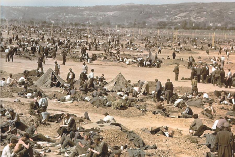 Rheinwiesenlager, campo de prisioneros de guerra nazi del ejército estadounidense 4 Refugio antiaéreo Rheinwiesenlage